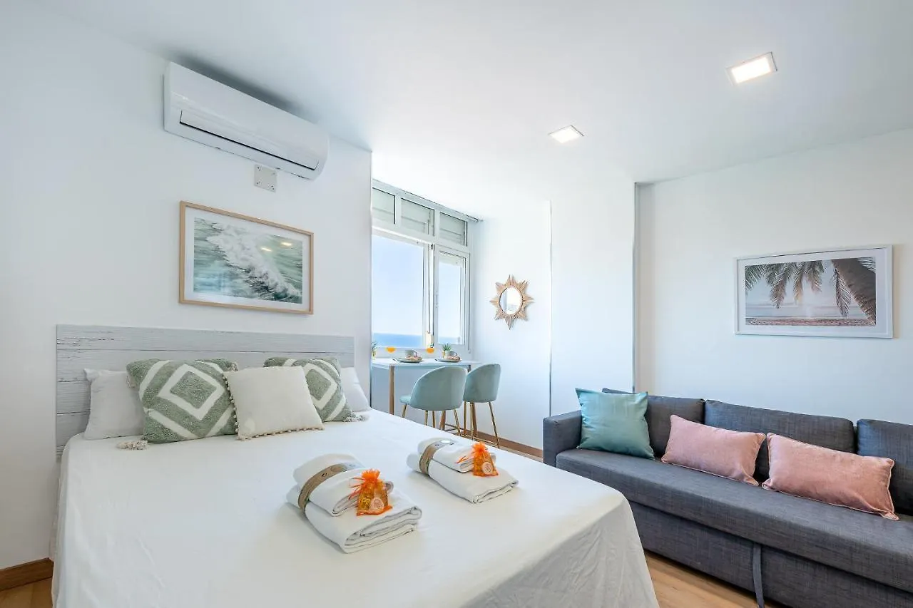 Apartment 797 Holiday Rentals- Estudio En Las Naciones Con Vistas Al Mar Benalmadena