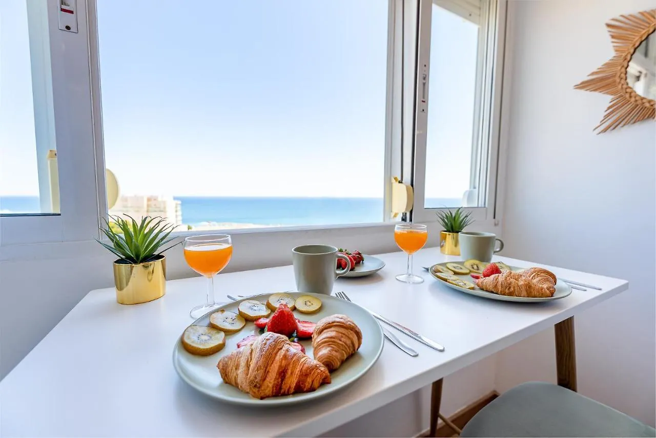 Apartment 797 Holiday Rentals- Estudio En Las Naciones Con Vistas Al Mar Benalmadena