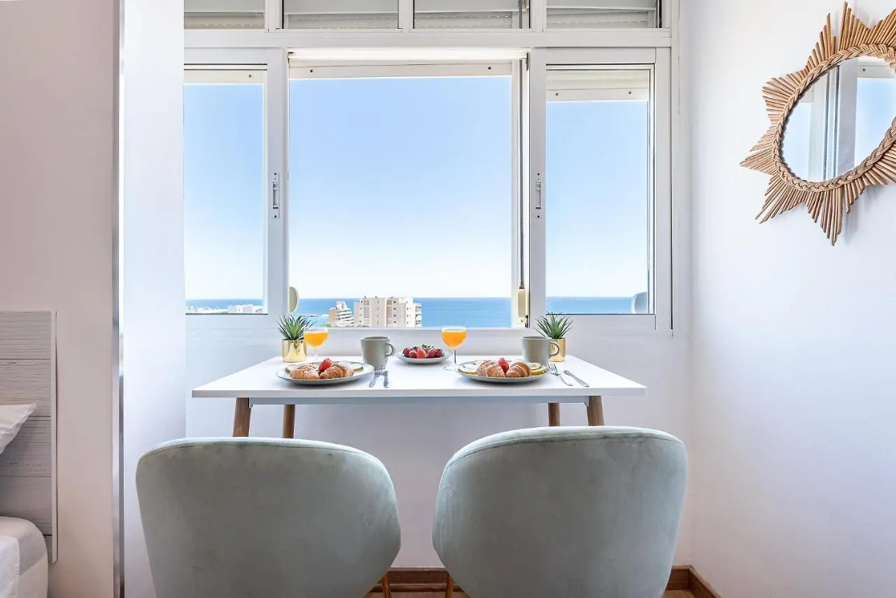 797 Holiday Rentals- Estudio En Las Naciones Con Vistas Al Mar Benalmadena